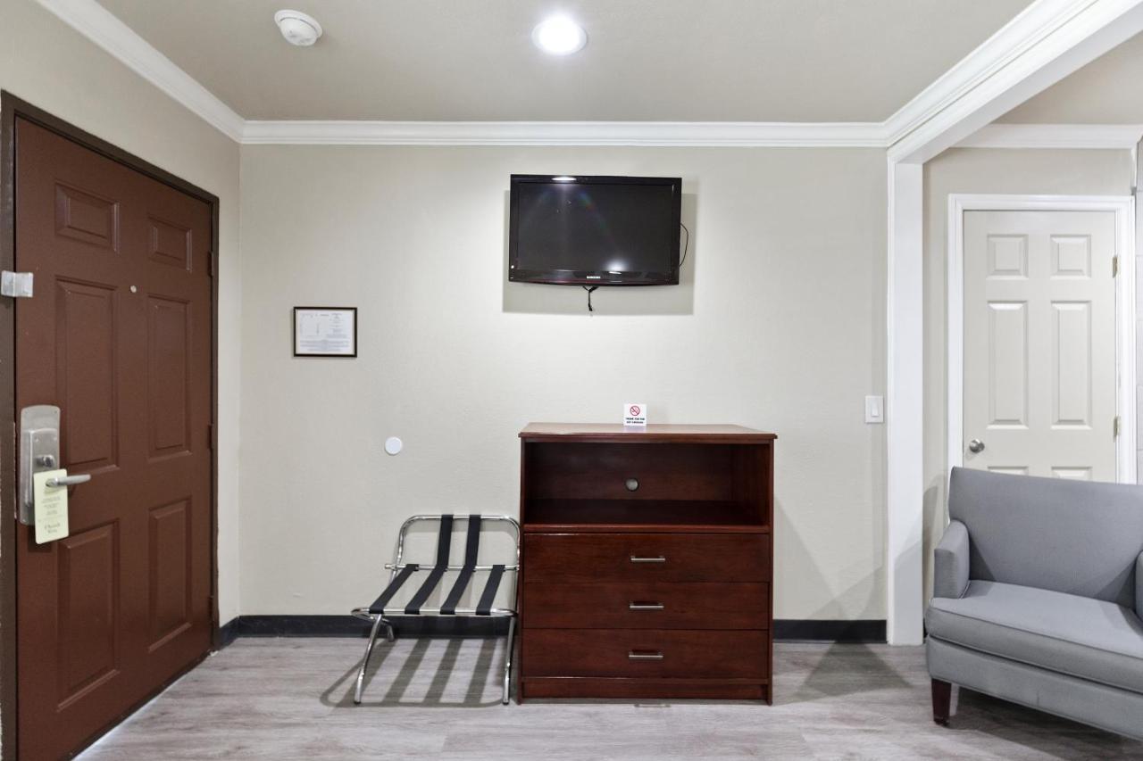 Le Blanc Inn & Suites El Monte Zewnętrze zdjęcie