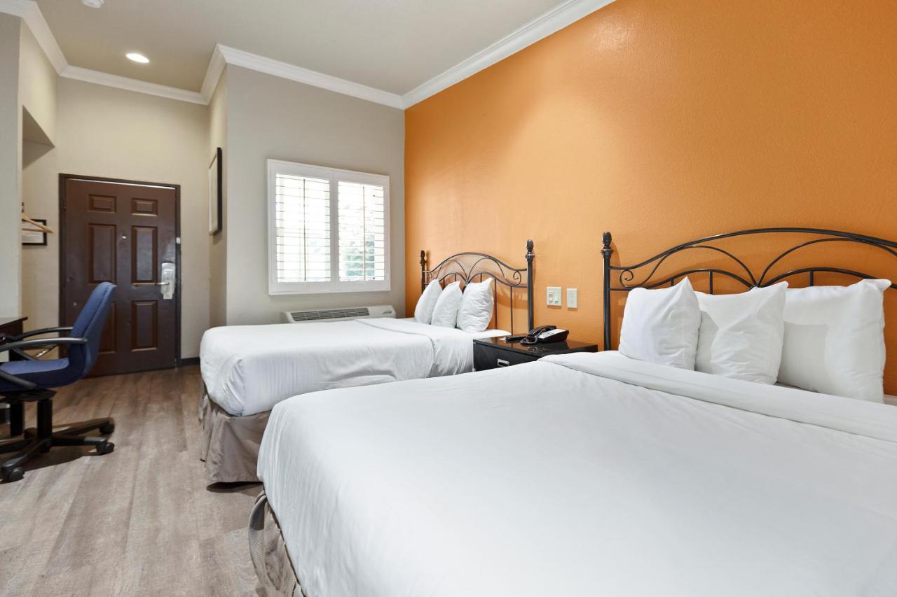 Le Blanc Inn & Suites El Monte Zewnętrze zdjęcie