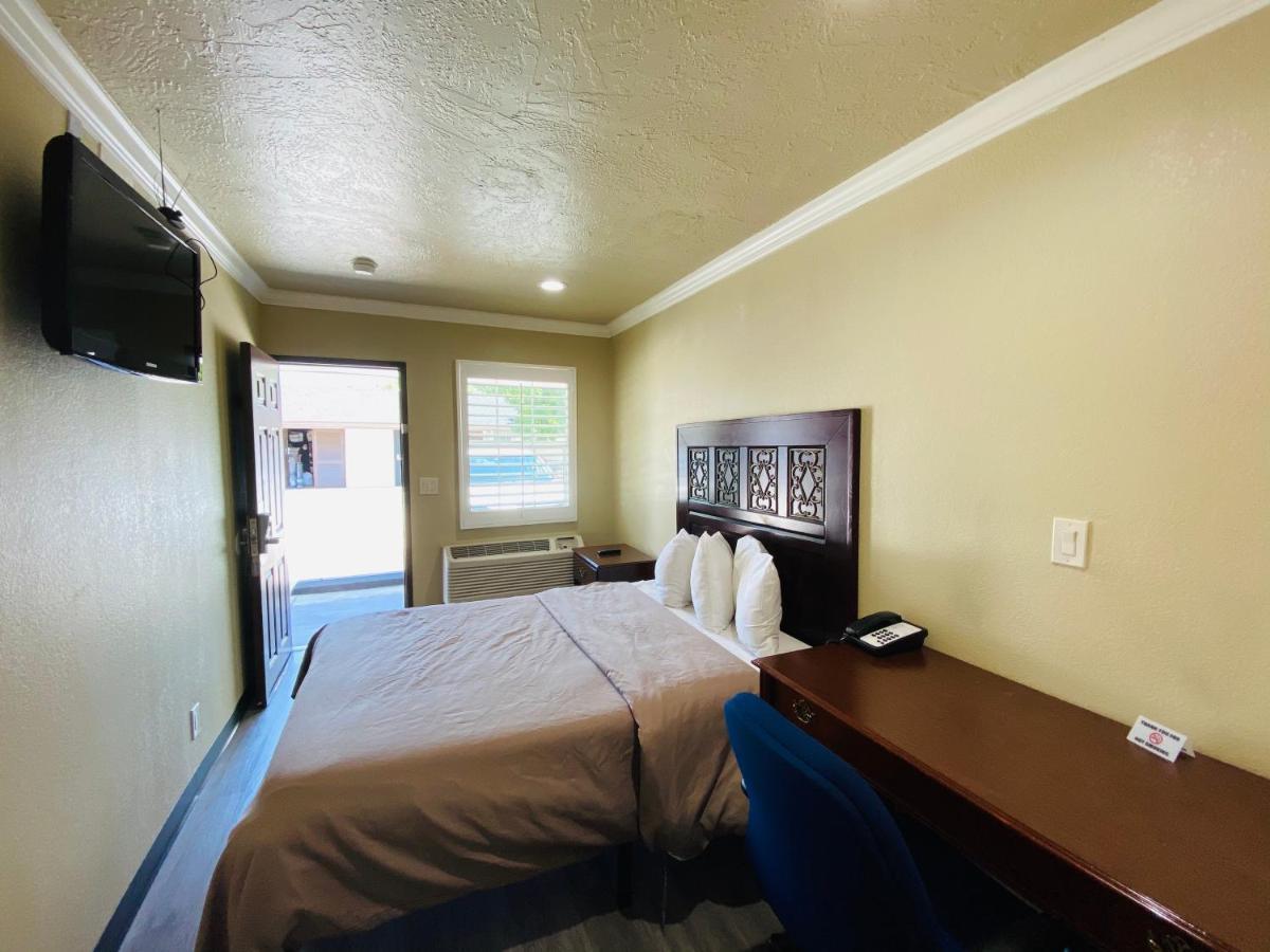 Le Blanc Inn & Suites El Monte Zewnętrze zdjęcie